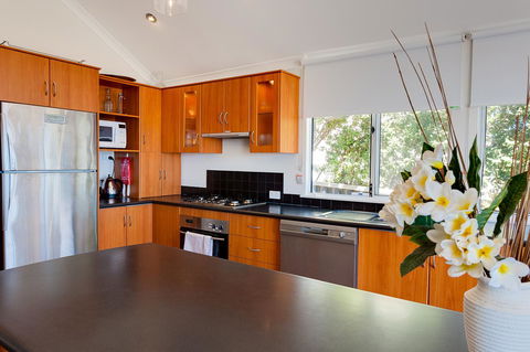 Cottesloe Beach House I - Gold Coast 4U 15