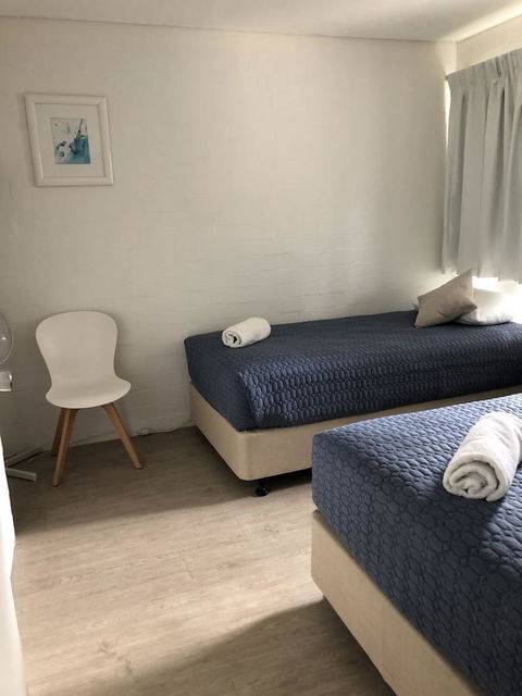 Unit 42 Kalbarri Beach Resort - Gold Coast 4U 5