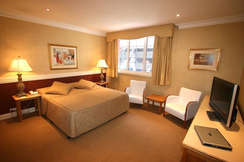 European Hotel - 1 Gold Coast 2