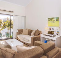 Home Apartment - Perth City Centre - Free WiFi - Gold Coast 4U