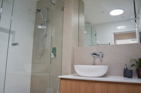 Cottesloe Beachfront Ocean View Apartment - Gold Coast 4U 15