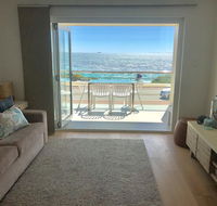Cottesloe Beachfront Ocean View Apartment - Gold Coast 4U