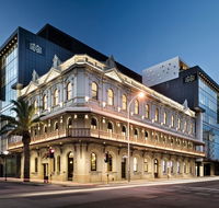 The Melbourne Hotel - Gold Coast 4U