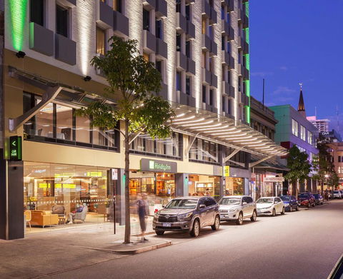 Holiday Inn Perth City Centre, An IHG Hotel - 1 Gold Coast 10