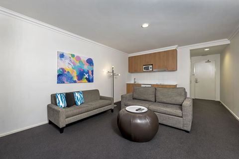 Oaks Perth Hotel - 1 Gold Coast 17