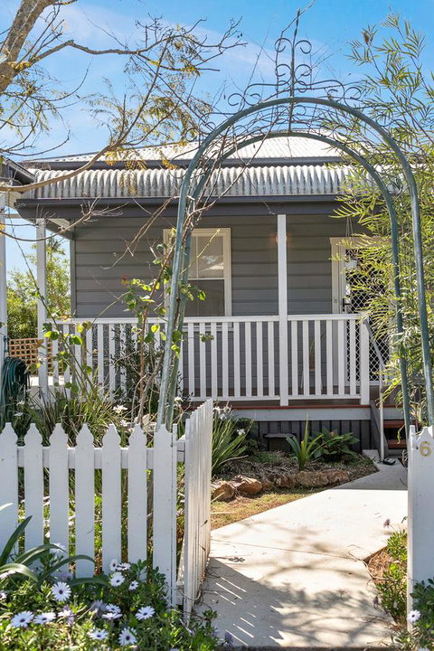 Lavender Cottage - Accommodation Gold Coast 1