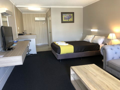 Dog Rock Motel - Accommodation Gold Coast 24
