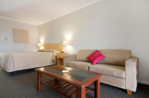 Dog Rock Motel - Accommodation Gold Coast 15