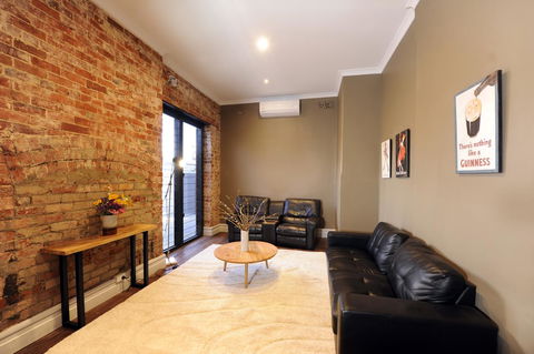 The Stirling Arms Hotel - Accommodation Gold Coast 31