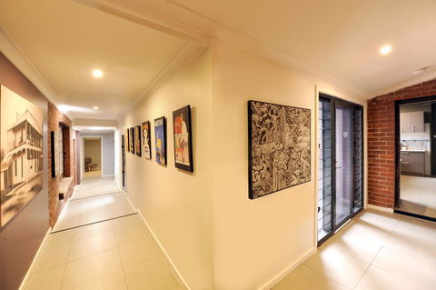 The Stirling Arms Hotel - Accommodation Gold Coast 32