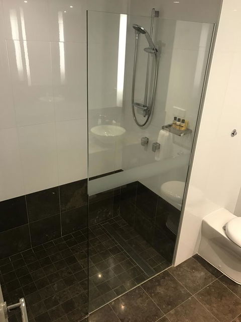 Residence On Langley Park - Accommodation Gold Coast 5