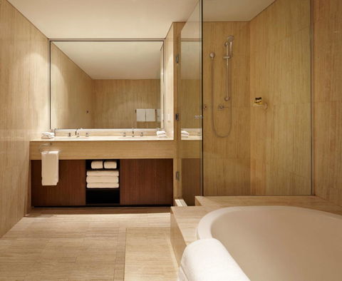 Residence On Langley Park - Accommodation Gold Coast 13