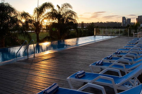 Crowne Plaza Perth, An IHG Hotel - Gold Coast 4U 14