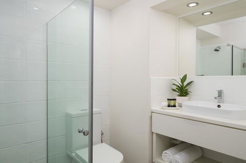 Pensione Hotel Perth - Gold Coast 4U 2