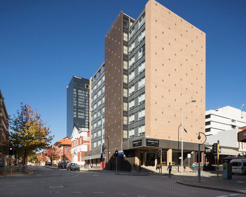 Pensione Hotel Perth - Gold Coast 4U 22