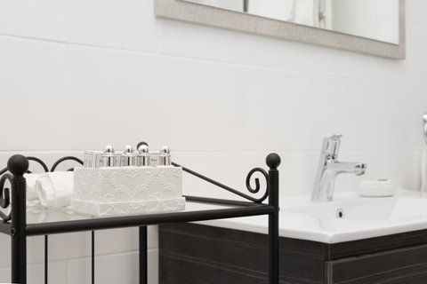 Blue Door Apartments - Accommodation Gold Coast 4