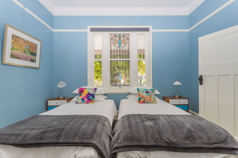 Blue Door Apartments - Accommodation Gold Coast 8