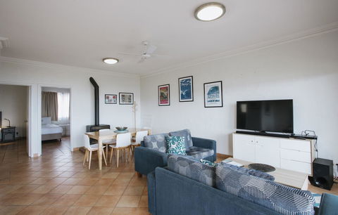 Canal Rocks Beachfront Apartments - Accommodation Gold Coast 33