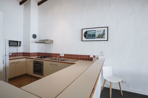 Canal Rocks Beachfront Apartments - Accommodation Gold Coast 25