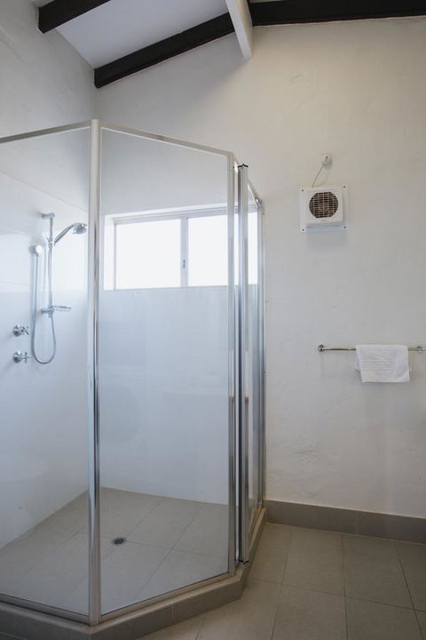 Canal Rocks Beachfront Apartments - Accommodation Gold Coast 30