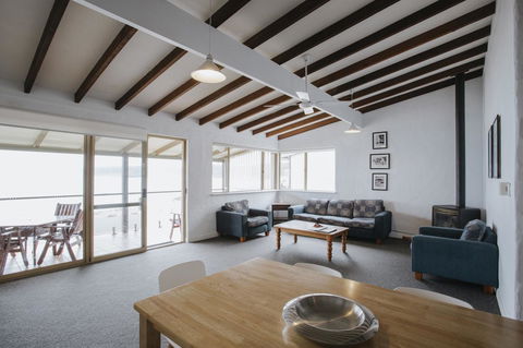 Canal Rocks Beachfront Apartments - Accommodation Gold Coast 24