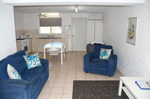 Kalbarri Seafront Villas - Gold Coast 4U 12