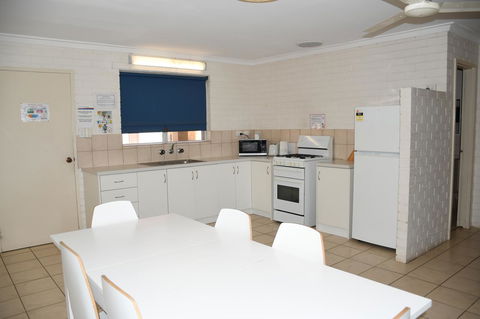 Kalbarri Seafront Villas - Gold Coast 4U 21