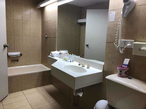 Quality Hotel Ambassador Perth - Gold Coast 4U 20