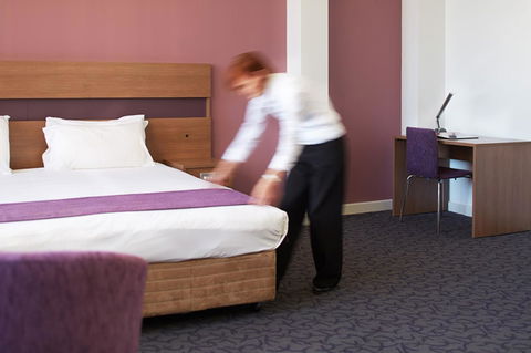 Quality Hotel Ambassador Perth - Gold Coast 4U 9