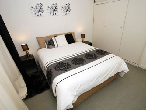 Malibu Apartments - Perth - Accommodation Gold Coast 2