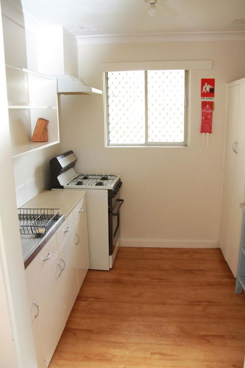 Malibu Apartments - Perth - Accommodation Gold Coast 8