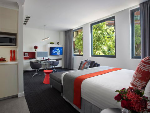 Citadines St Georges Terrace - Gold Coast 4U 24