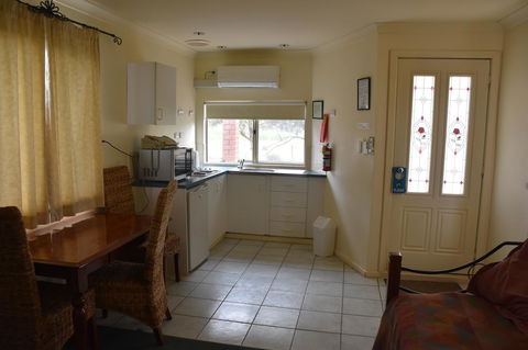 Mount Barker Valley Views Motel & Chalets, Western Australia - Gold Coast 4U 35