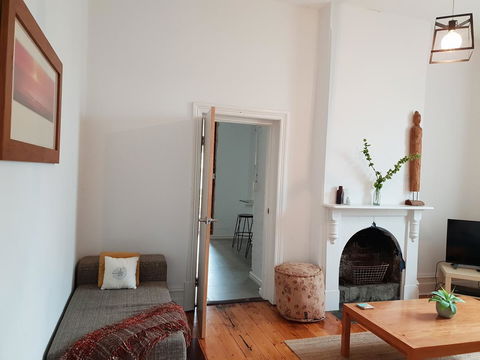 Captain\'s Heritage Cottage - Central Fremantle 2 Bedroom Historic Cottage - Accommodation Gold Coast 4