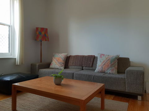 Captain\'s Heritage Cottage - Central Fremantle 2 Bedroom Historic Cottage - Accommodation Gold Coast 9