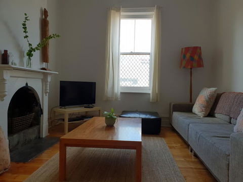 Captain\'s Heritage Cottage - Central Fremantle 2 Bedroom Historic Cottage - Accommodation Gold Coast 2
