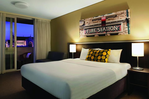 Mercure Perth On Hay - Gold Coast 4U 11