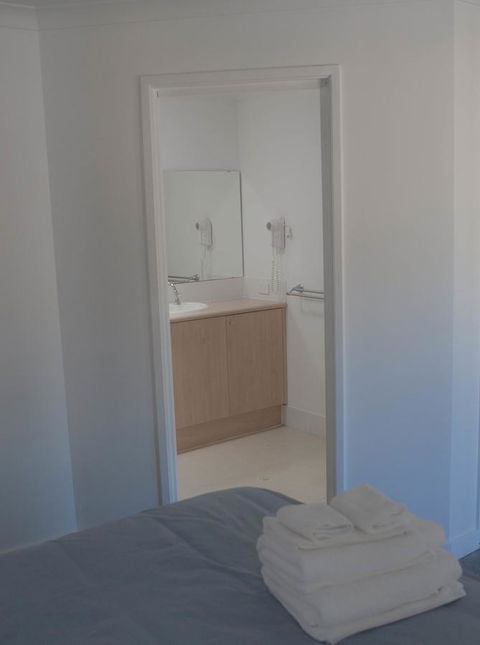 FortyTwo - Oceanside Retreat Busselton - 1 Gold Coast 43