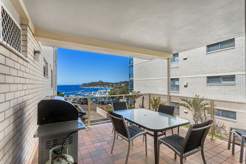 Laman Lodge, Unit 2, 15 Laman Street - Accommodation Gold Coast 13
