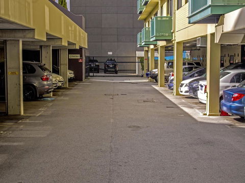 Mont Clare Boutique Apartments - Gold Coast 4U 13