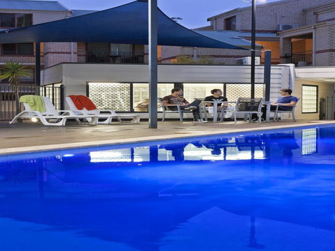 Mont Clare Boutique Apartments - Gold Coast 4U 1