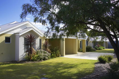 Cape View Beach Resort - 1 Gold Coast 30