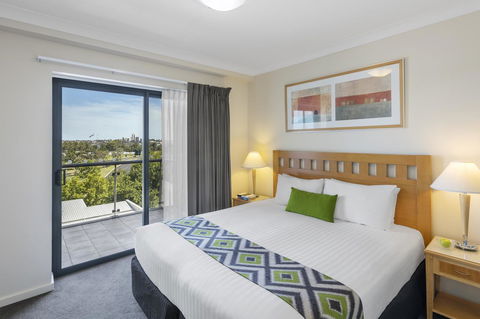 Nesuto Mounts Bay - Gold Coast 4U 10