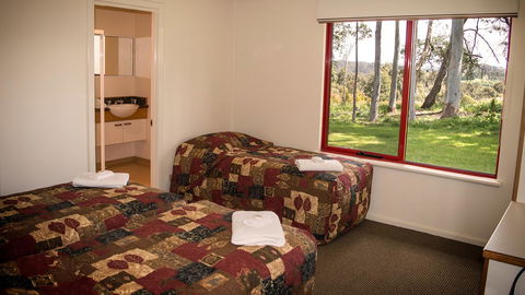 Karri Mia Chalets And Studios - Gold Coast 4U 14
