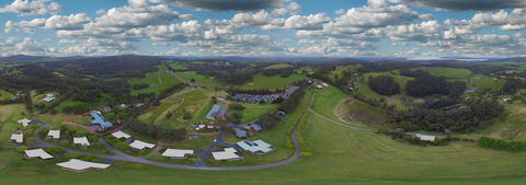 Karri Mia Chalets And Studios - Gold Coast 4U 1