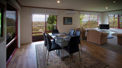 Karri Mia Chalets And Studios - Gold Coast 4U 19