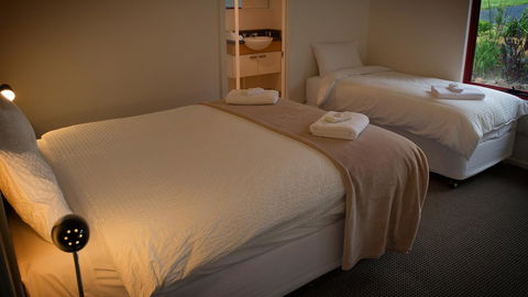 Karri Mia Chalets And Studios - Gold Coast 4U 6