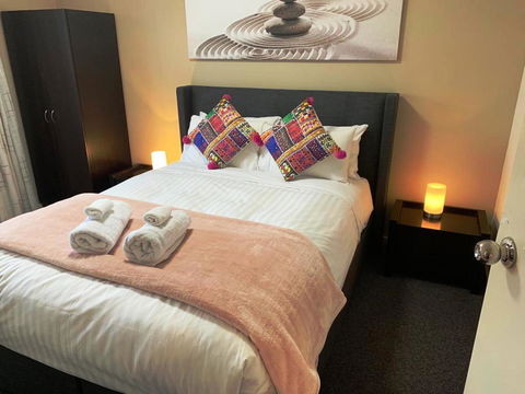 West Beach Lagoon 123 - Location & Views!!! - Gold Coast 4U 2