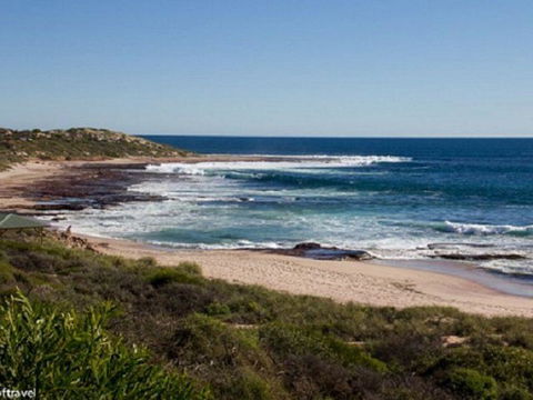Surf Shack - Gold Coast 4U 2