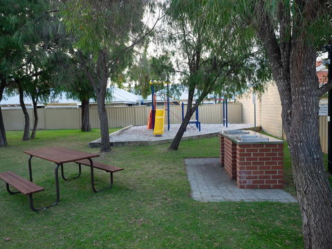 FortyOne - Oceanside Retreat Busselton - 1 Gold Coast 41